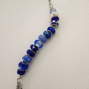 Elegant Blue Beaded Bracelet